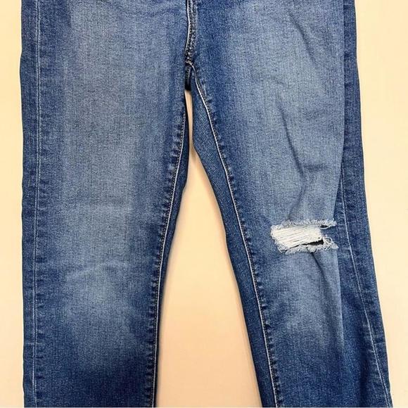 Levi Wedgie Straight Jean Women’s Size 29 - Picture 5 of 8